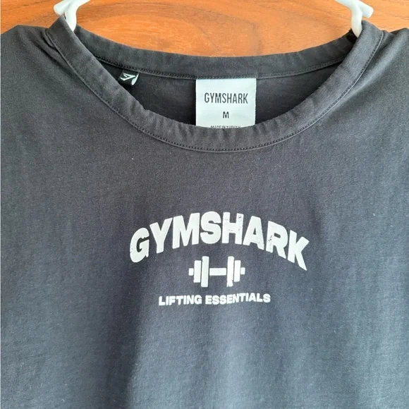 Gymshark Women's Black Short Sleeve Tee - Picture 6 of 8